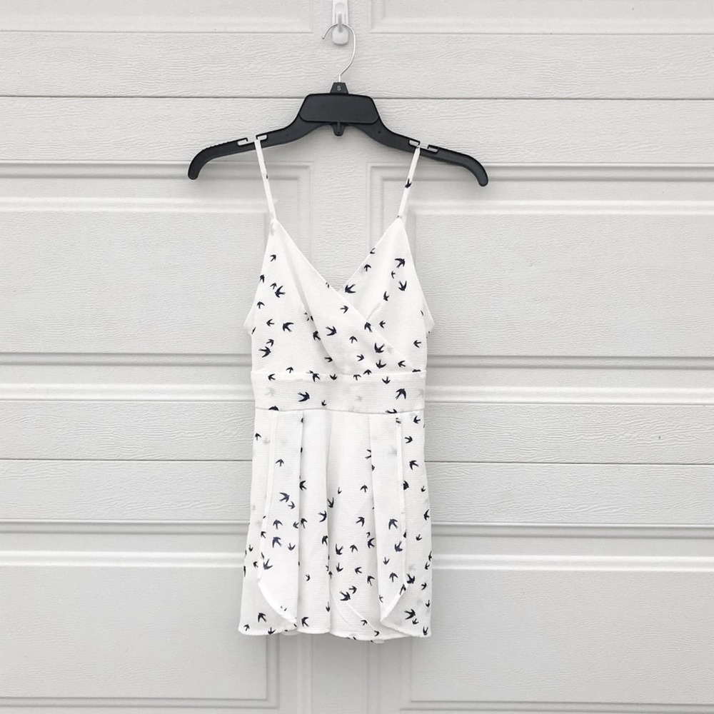 Purple Snow Free Flow Wrap Romper White Size Small